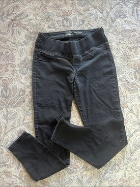 Levi’s signature size Medium Maternity Black Skinny Jeans - Maternity